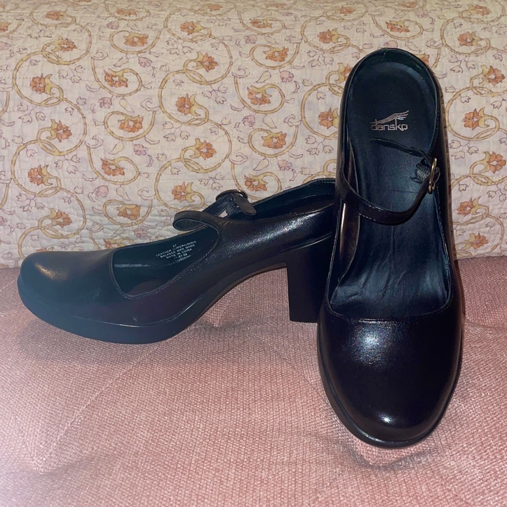 Dansko dressy maryjane mules black sz 37